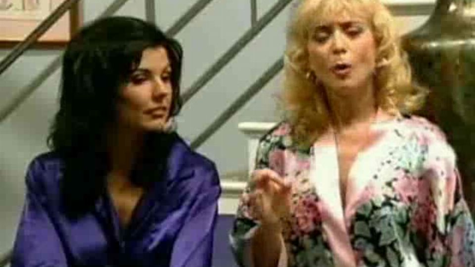 Sikeres anális szex a nagy cicis pornósztárral